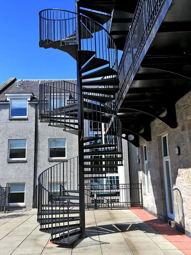 Virtue Apartments - The Galleria Aberdeen Hotel
