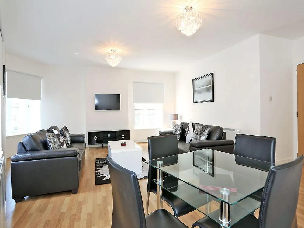 Virtue Apartments - The Galleria Aberdeen Hotel